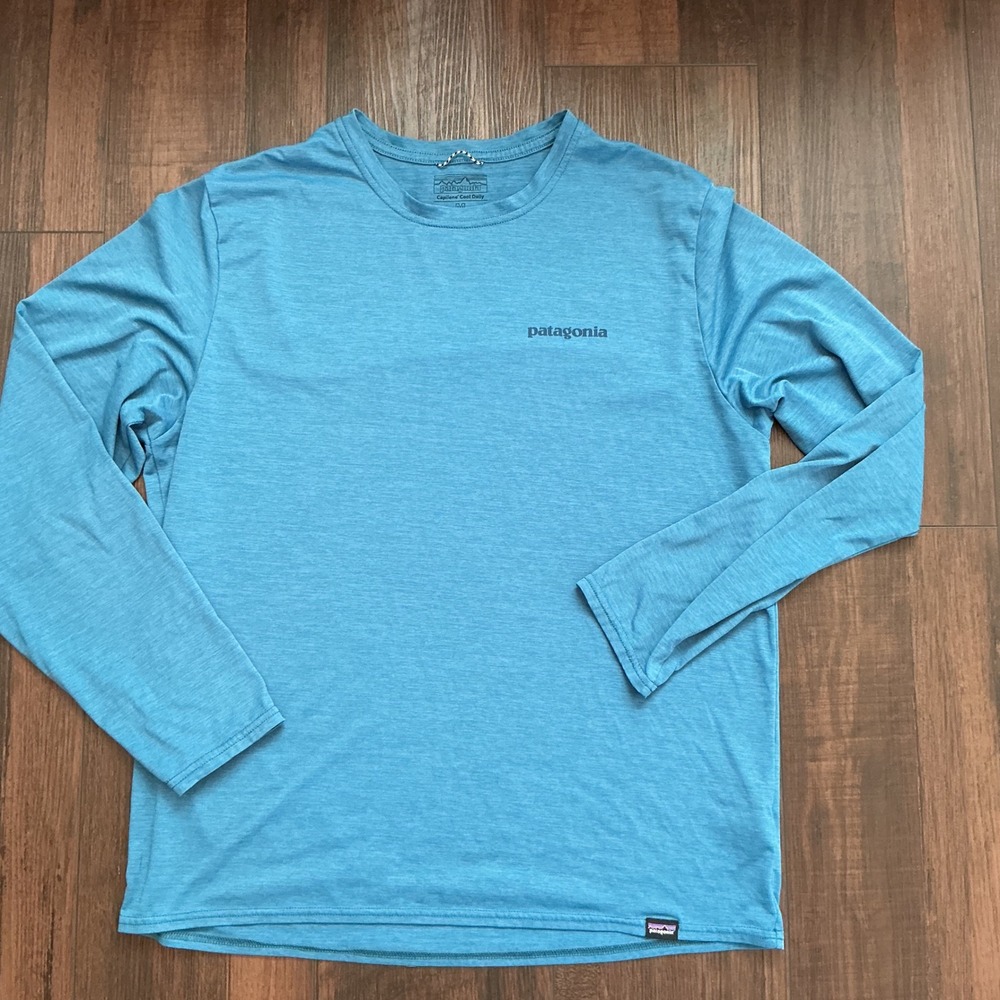 Patagonia Capilene Cool Daily Long Sleeve Shirt Blue Wave Graphic Medium Hiking